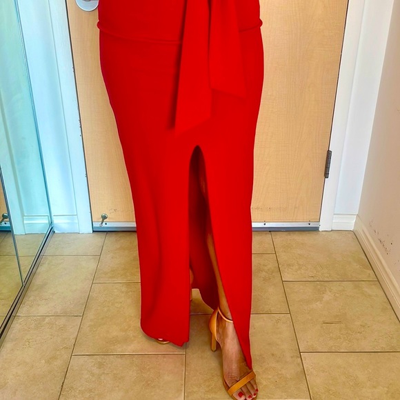 Lulu’s Classy Red Strapless Form Fitted Maxi Dress - Picture 10 of 10